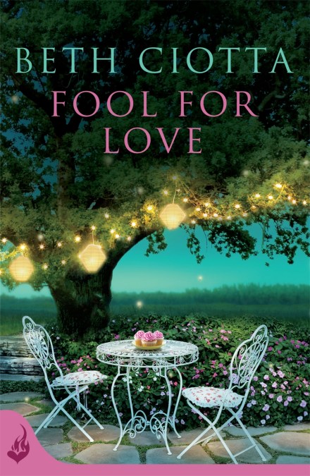 Fool For Love (Cupcake Lovers Book 1)